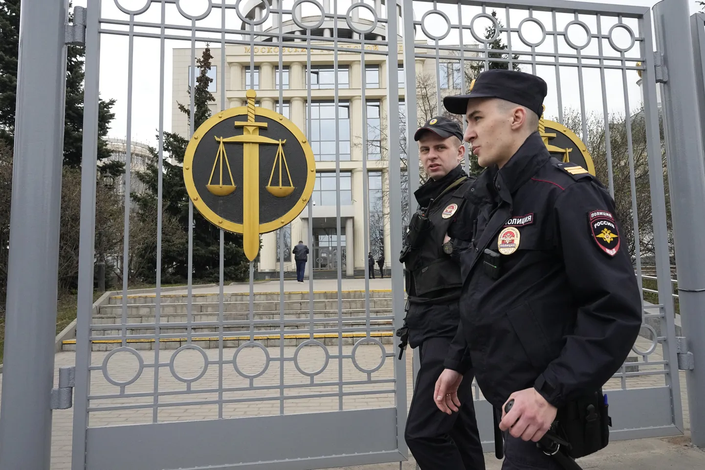 Vene politsei Moskva linnakohtu ees. NB! Foto on illustreeriv.