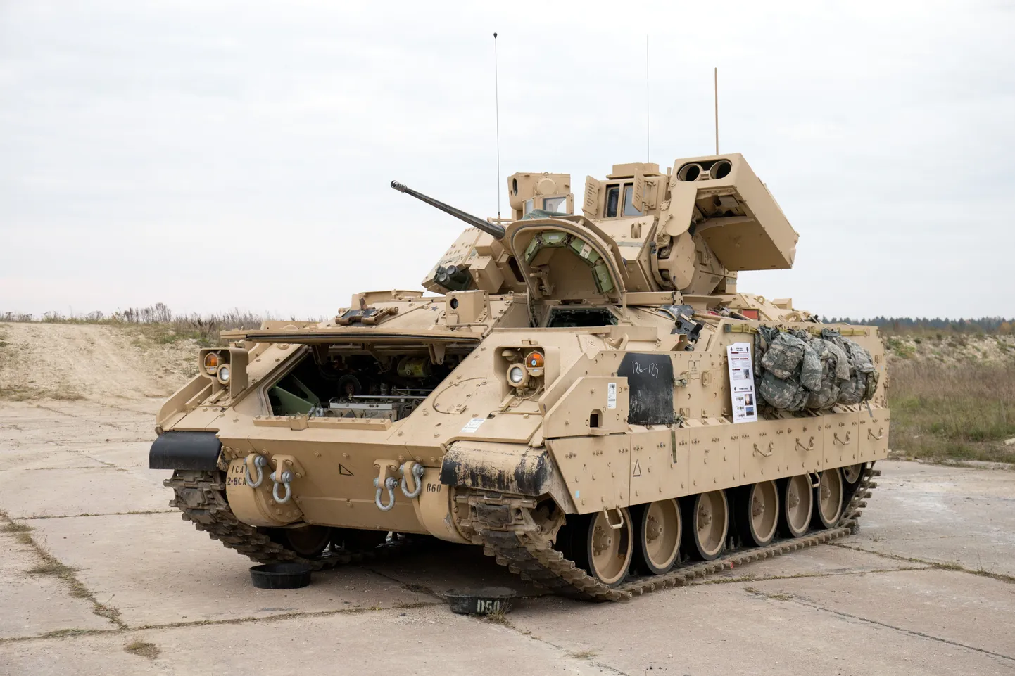 Jalaväe lahingumasin Bradley M2A3.