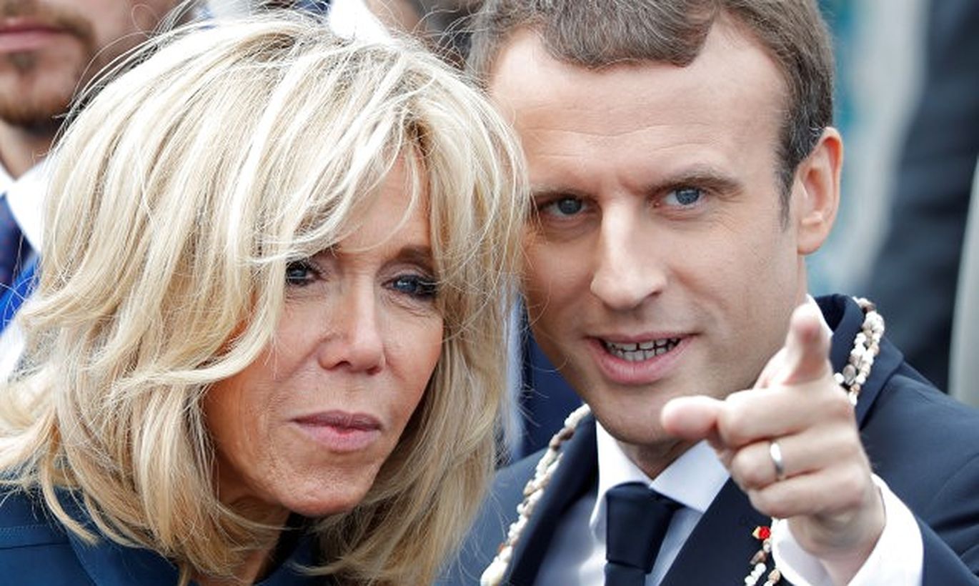 Кто жена макрона президента франции. Брижит Макрон 2022. Бриджит Макрон 2022. Жена президента Франции Брижит Макрон.