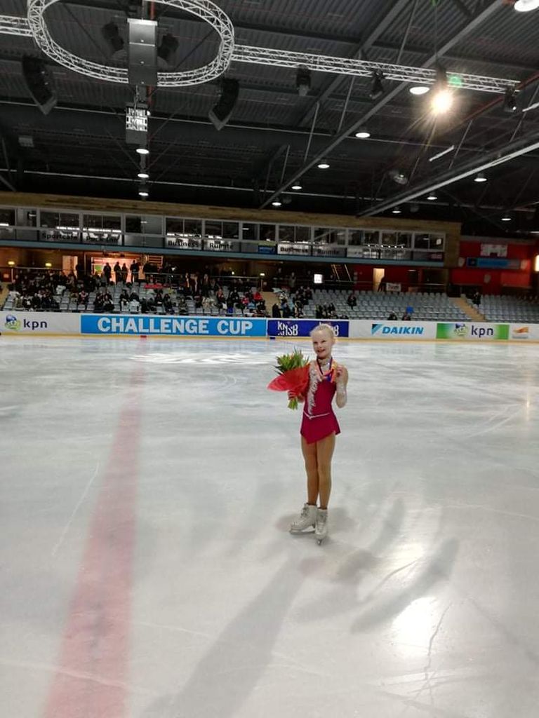 Marie Eliise Kaljuvere Hollandis, Haagis pärast võiduka kava lõppu.