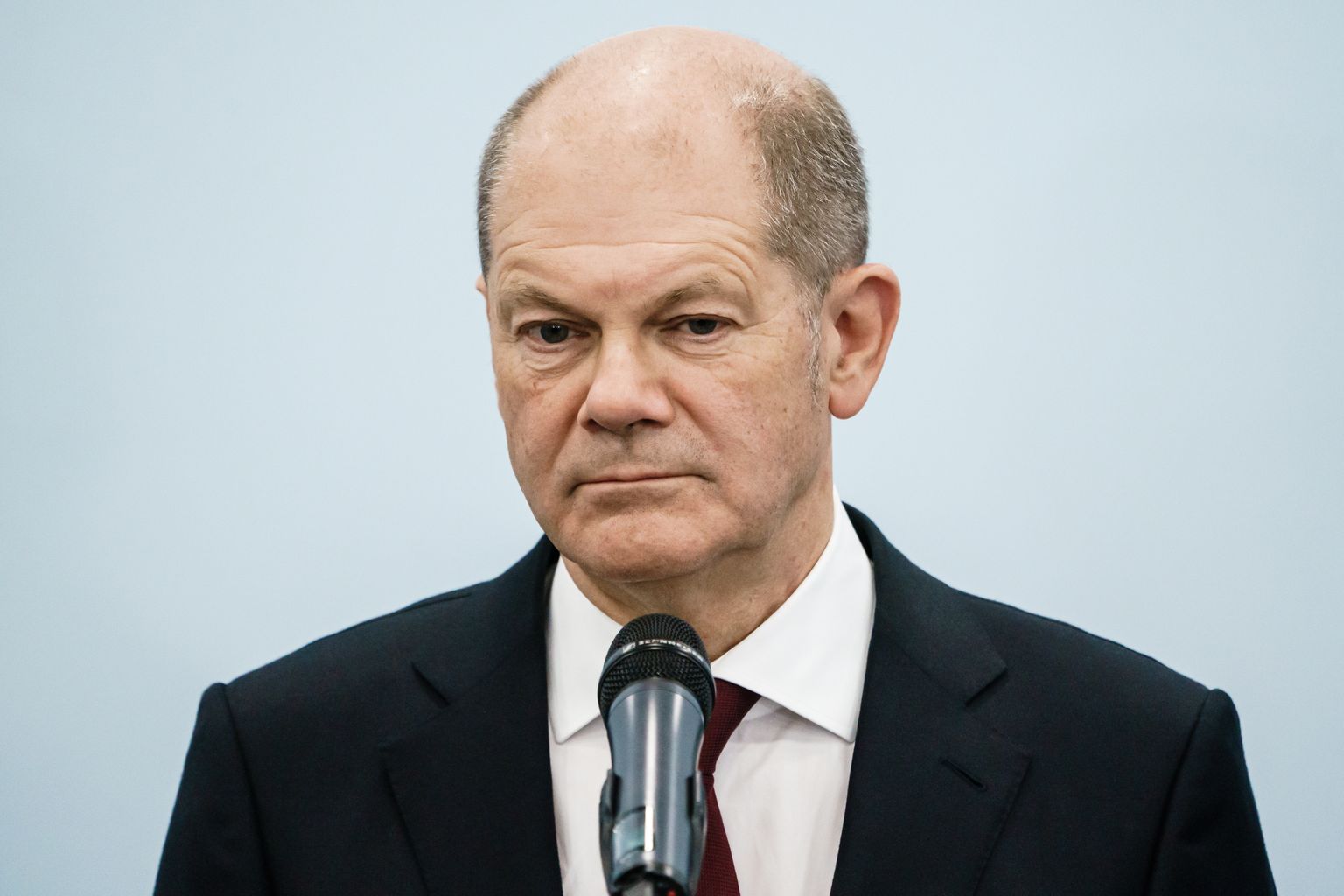 Saksa rahandusminister ja sotsiaaldemokraatide kantslerikandidaat Olaf Scholz pressikonverentsil 15. oktoober 2021.