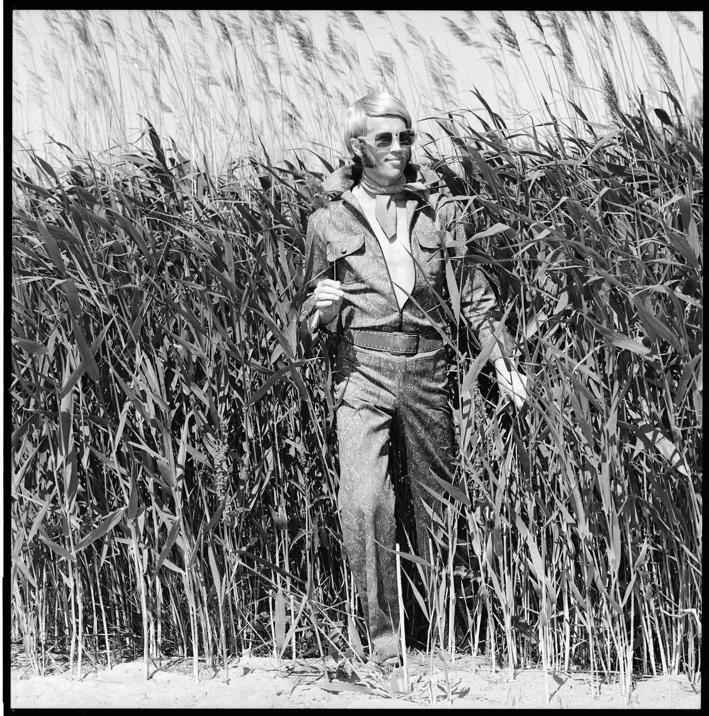 Kauaaegne EKA õppejõud, moeosakonna emeriitdotsent Jüri Siim. Suvi 1974. Foto näituselt «Kaadris ja kaadri taga. Boris Mäemetsa moefoto»