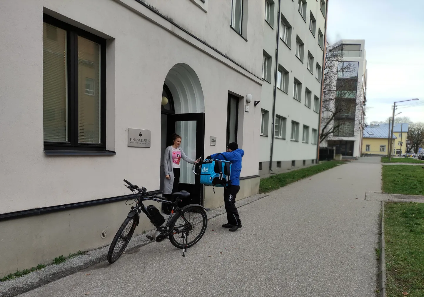 Nii Bolt kui AirbNb on tööturul uued nähtused.