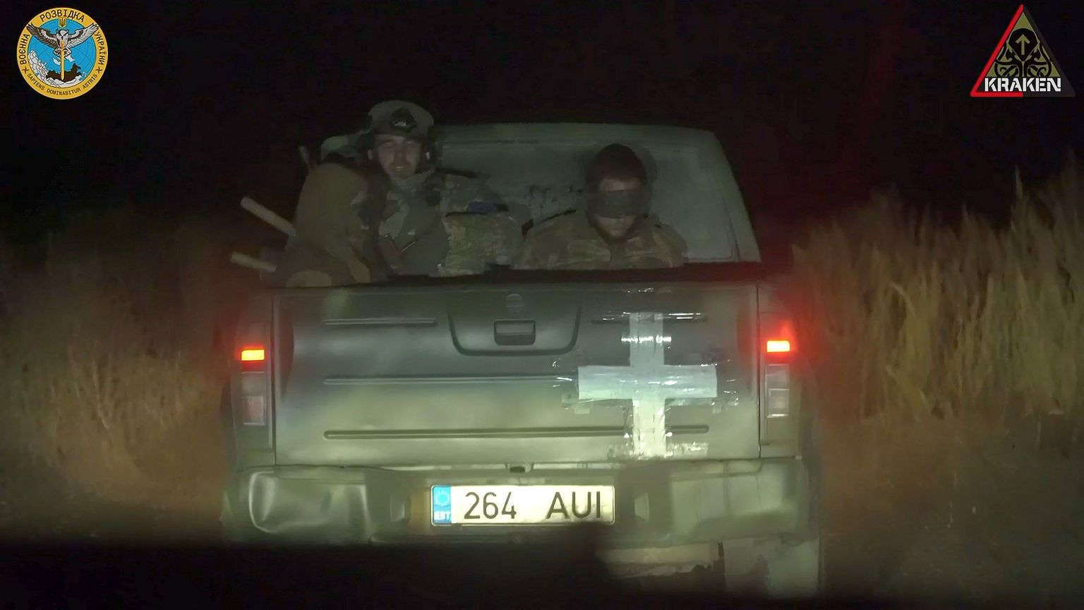 Eestist annetatud Nissani kastiauto osales septembris Ukraina vastuoperatsioonis Balakliia lähedal, näitab Twitterisse postitatud video.