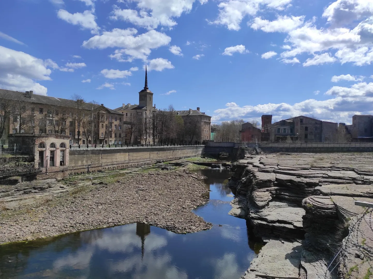 Narva on küll väga eriline, kuid kõige paremas mõttes tavaline Eesti linn.