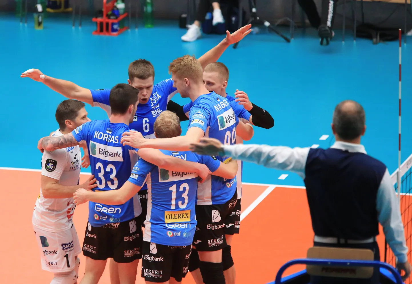 Tartu Bigbanki võrkpallimeeskond.
