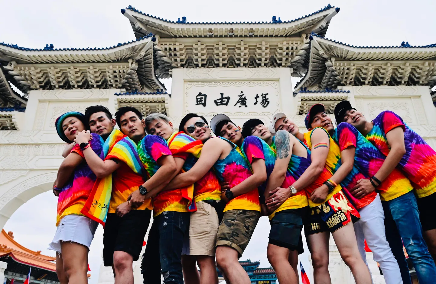 Taist pärit pidulised geiparaadil Taiwanis Taipeis 26. oktoobril 2019.