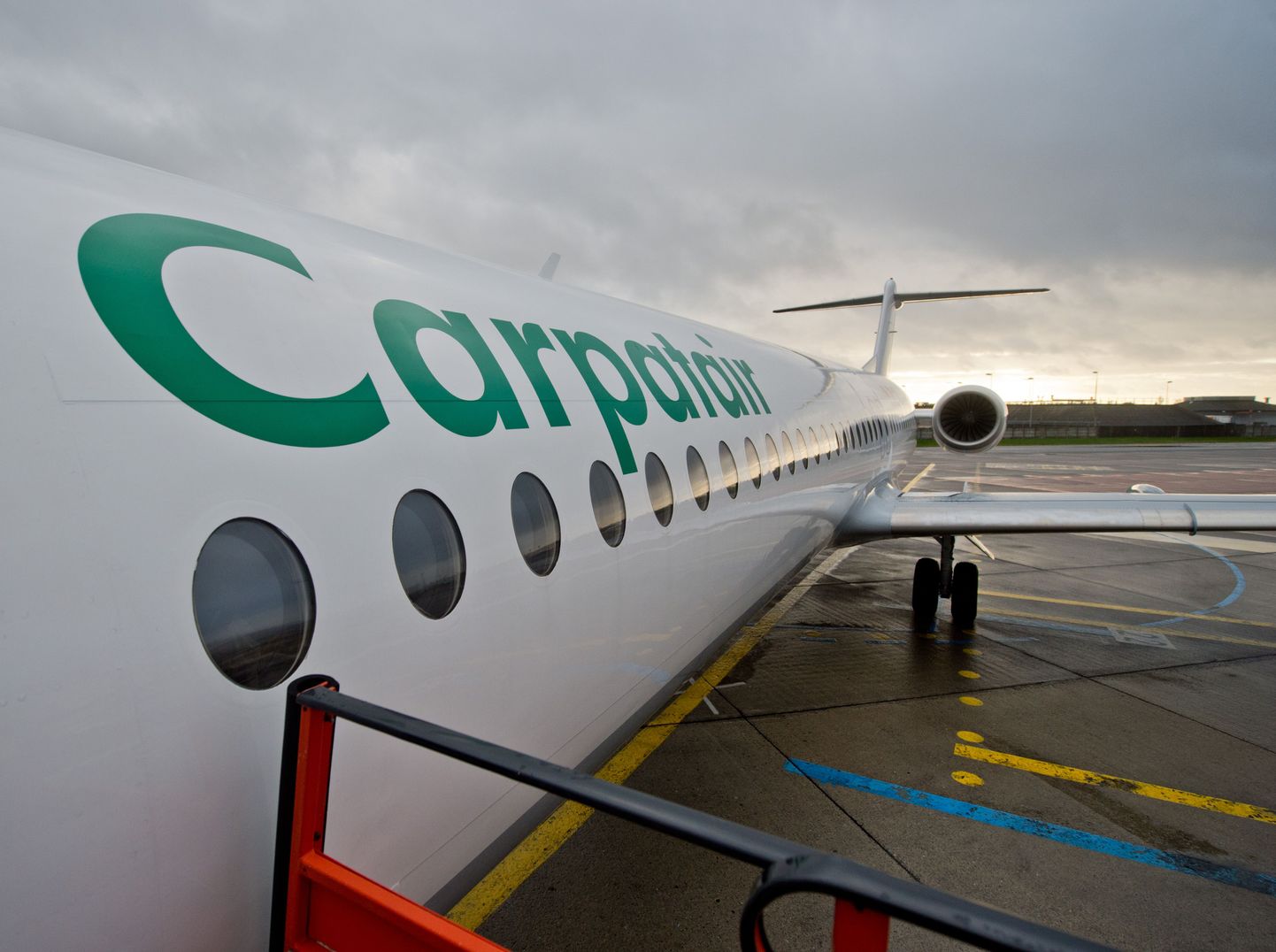 Carpatairi Fokker 100 lennukid teenindasid ka Nordica esimesi lende.