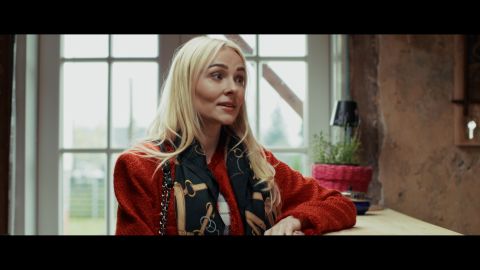 KLÕPS ⟩ Komöödiasarja «Minu küla» uues hooajas teevad kaasa Grete Kuld ja tema tütar Saara