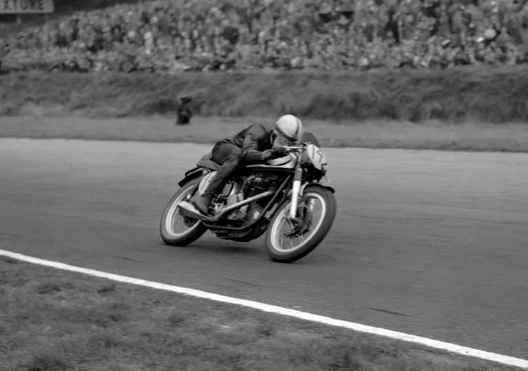 John Surtees aastal 1955.