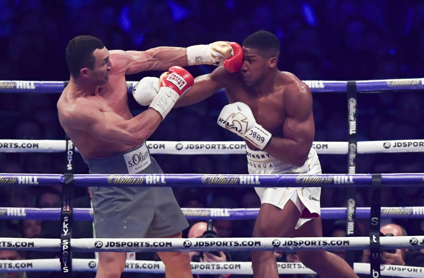 Anthony Joshua tahab võidelda Vladimir Klitškoga