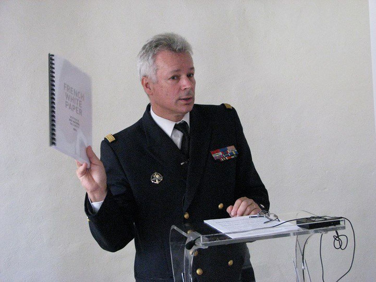 Kontradmiral Arnaud Coustillière rahvusvahelises kaitseuuringute keskuses teisipäeval.