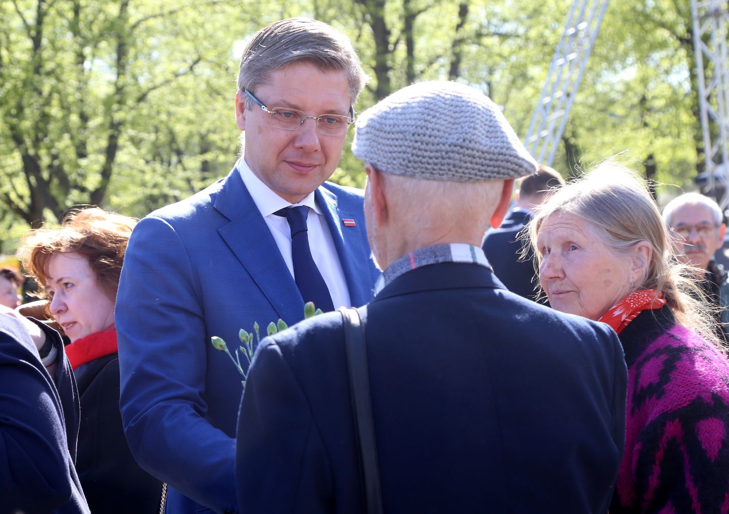 Экс-мэр Риги Нил Ушаков на мероприятии в парке Победы, 9 мая 2019 года