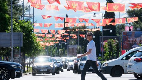 REPORTĀŽA ⟩ Melnkalne pilnās burās traucas uz iestāšanos Eiropas Savienībā
