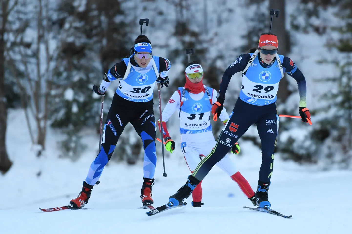 Tuuli Toimingas võistustules.