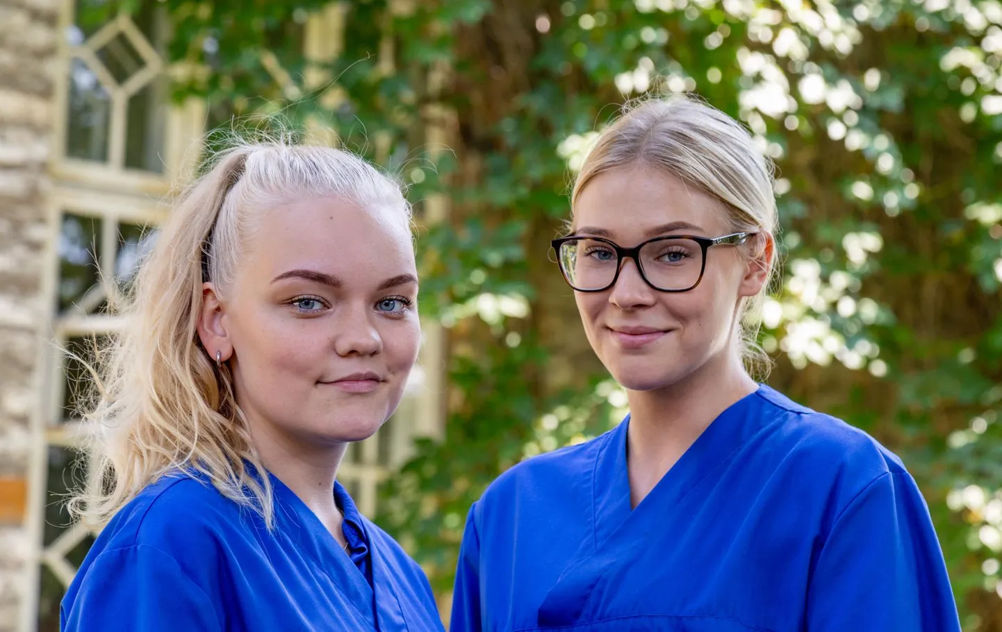Tudengid Dagmar ja Stefanie töötavad suvel kolmandas osakonnas.
