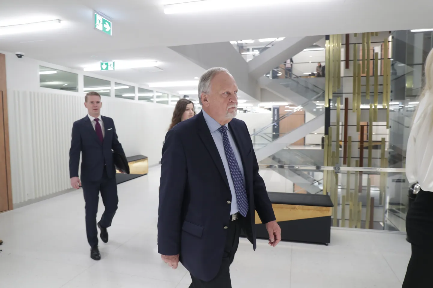 Harju maakohus mõistis riigikogu liikme Kalev Kallo korruptsioonikuritegudes süüdi ja karistas teda tingimisi vangistusega.
