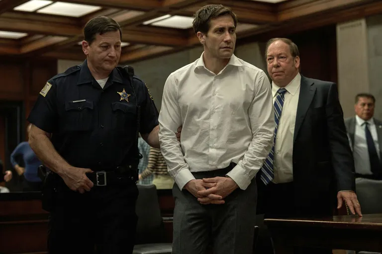 Jake Gyllenhaal põnevussarjas «Presumed Innocent».