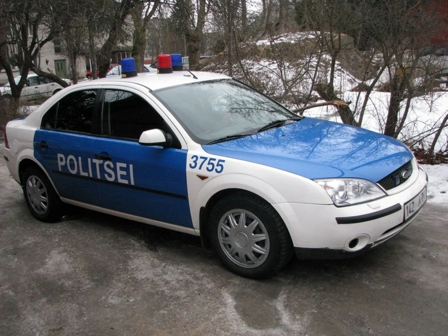 Sindi konstaablijaoskonna Ford Mondeo, mille läbisõit on üle 400 000 kilomeetri.