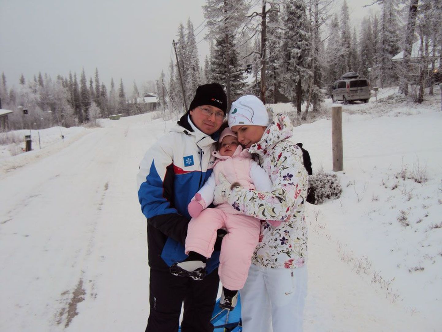Lauri Rannama tütar Bianca Marie ja abikaasa Siiri veetsid kaks nädalat Põhja-Soomes Olosel, et suusakoondise   füsioterapeudile toeks olla.