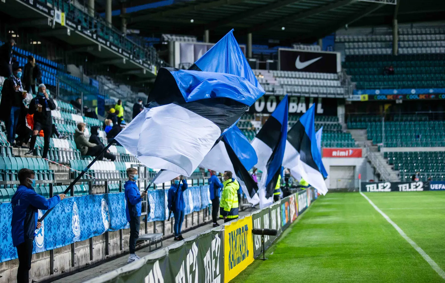 Jalgpallikoondise fännid. Pilt on illustreeriv.