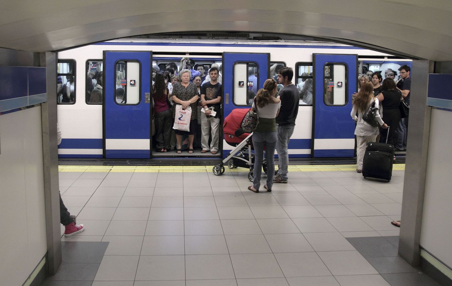 Madridis hukkus perele metrood näidanud töötaja