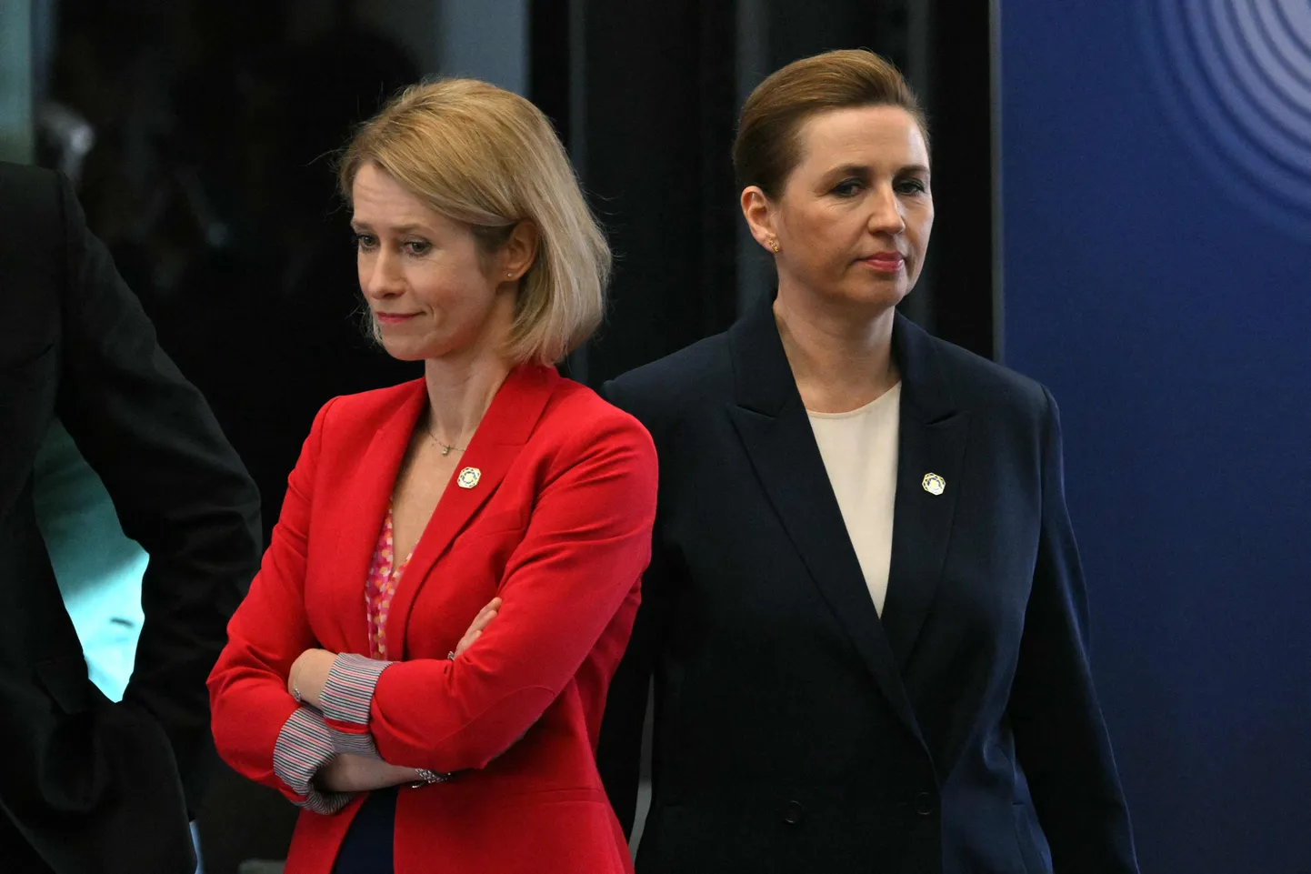 Euroopa Liidu välispoliitikajuht Kaja Kallas ja Taani peaminister Mette Frederiksen esmaspäevasel ELi tippkohtumisel Brüsselis Egmonti palees.