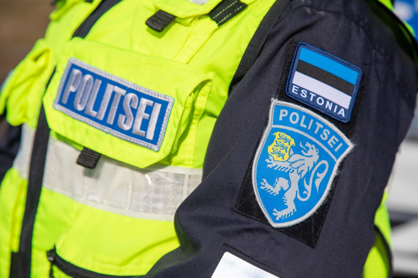 Politsei tabas läinud nädalavahetusel Viljandimaal ühe kriminaalses joobes sõidukijuhi. Sõidukijuhtide kainust kontrolliti 79 korral.