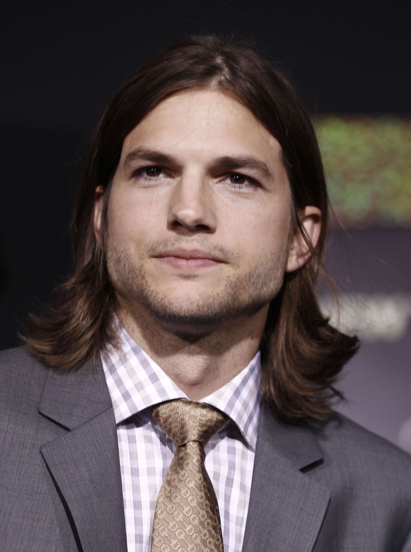 Näitleja Ashton Kutcher novembris 2011