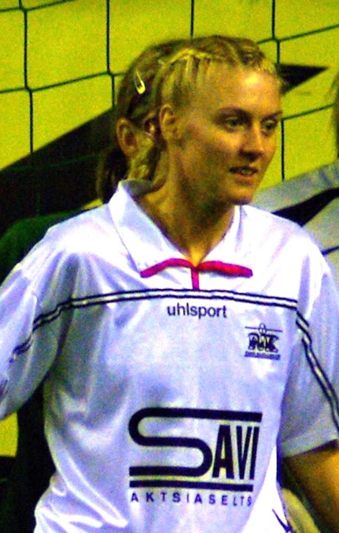 Varje Tugim on Pärnu jalgpalliklubi naiskonna raudvara.