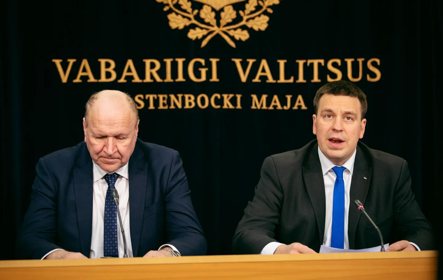 Pildil Mart Helme ja Jüri Ratas.
