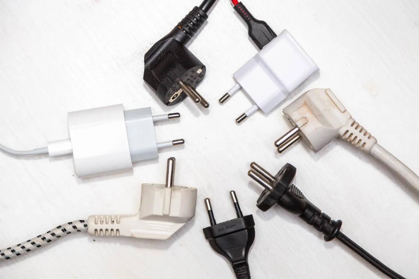 Hüppeliselt kasvanud elektriarved neelavad inimeste sääste