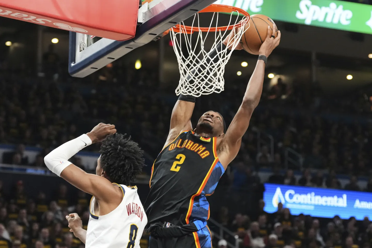 Shai Gilgeous-Alexander viskas Oklahoma City Thunderi kasuks 34 punkti.