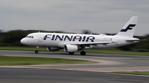 Развернулся и полетел обратно: самолет не смог приземлиться в Таллиннском аэропорту