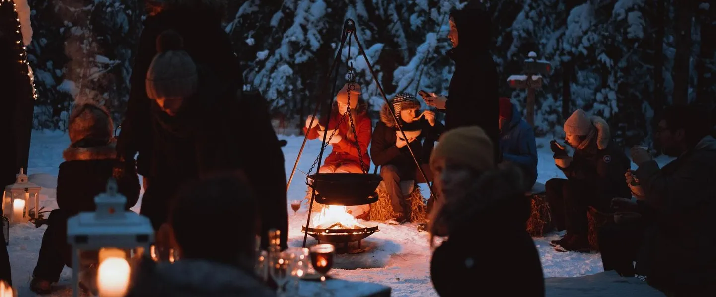Talvel on metsas matkamine väga mõnus.