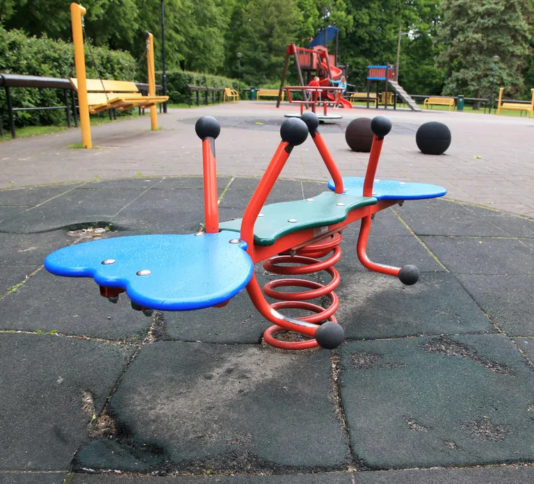 Südalinnas on neli parki, aga mänguväljak on neist vaid ühes.