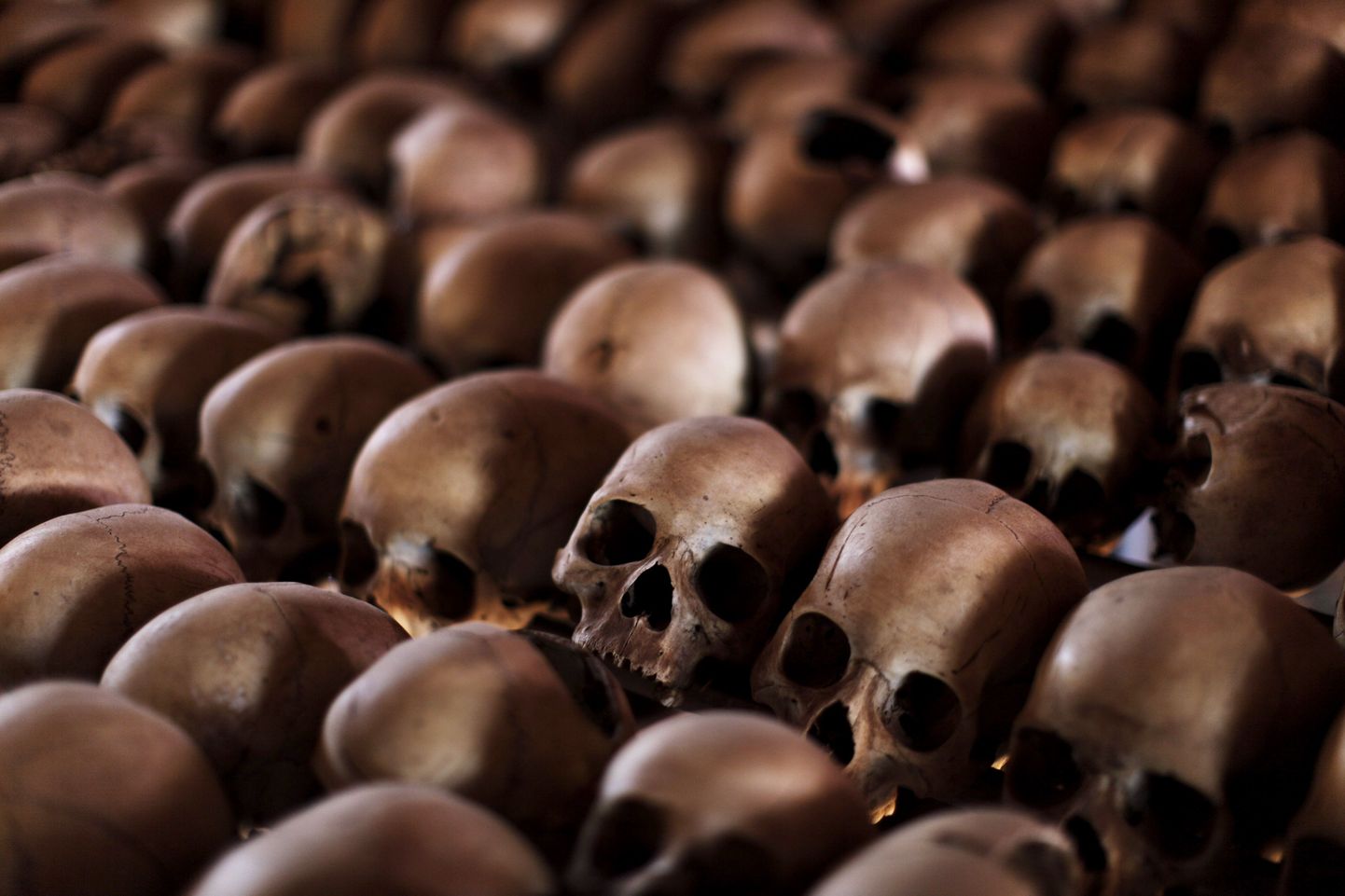 Pildid lugematutest kolpadest on üks tüüpilisemaid Rwanda genotsiidi sümboleid.
