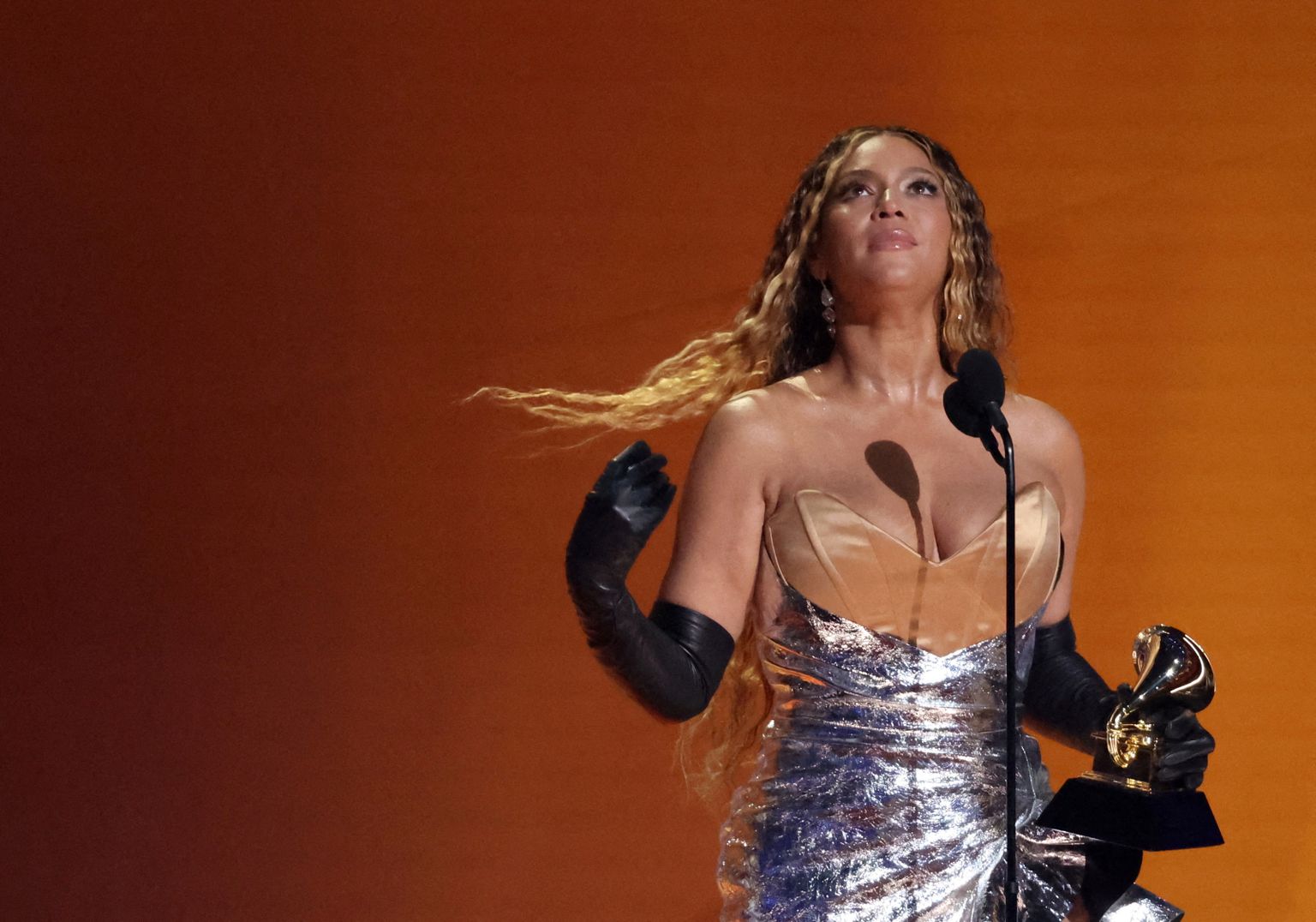 Lauljatar Beyonce 65. Grammy auhindadel.