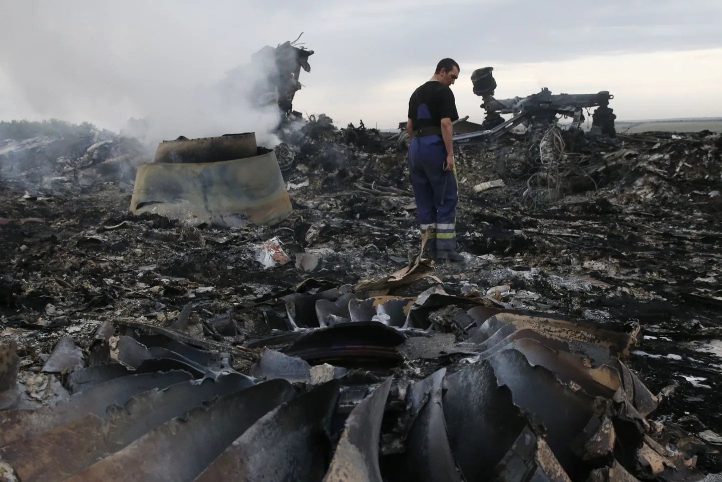 Hävinenud Malaysia Airlinesi lennuki esimeste ohvrite nimed on teada