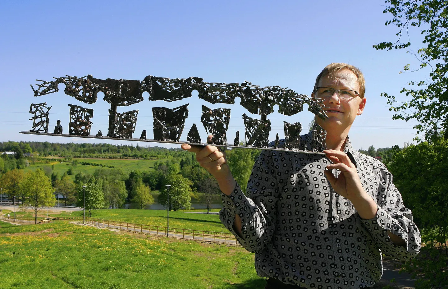 Balti keti mälestusmärgi makett