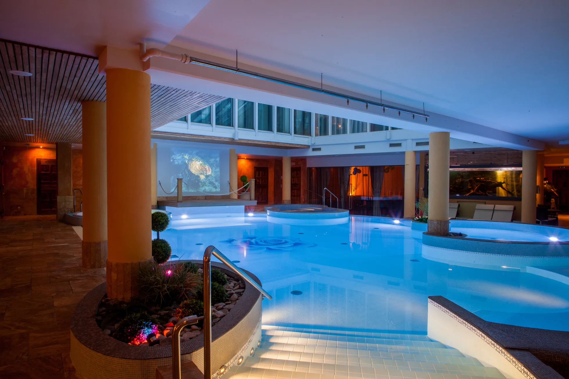 Grand Rose Spa.