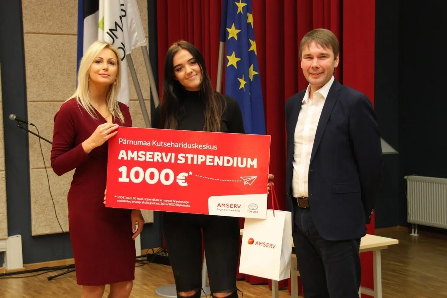 Tänavu pälvis stipendiumi kutsehariduskeskuse sõiduautotehniku eriala teisel kursusel õppiv Agnes Hunt.