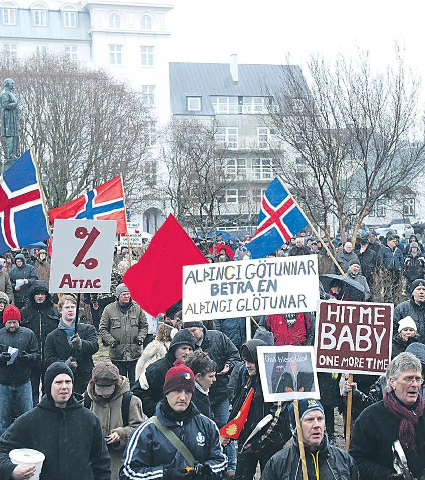 На референдуме исландцы продемонстрировали свое возмущение финансовым кризисом, который поразил страну полтора года назад, и винят в этом политиков и банкиров.