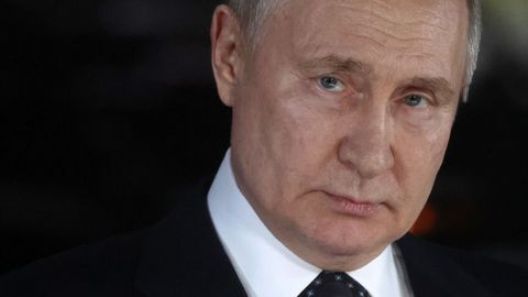 WSJ: Kuuldused Putini surmast olid suuresti liialdatud. See politoloog künnab aga vagu vankumatult edasi