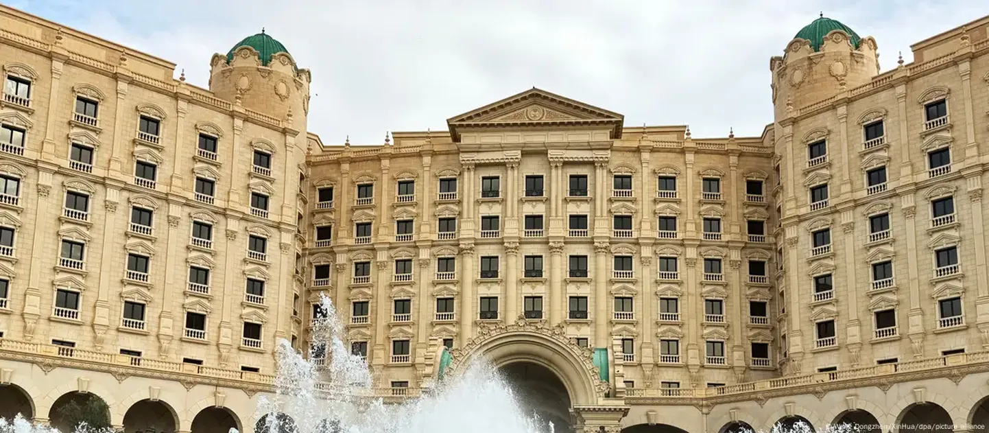 Переговоры США с Украиной и Россией прошли в отеле Ritz-Carlton в Эр-Рияде