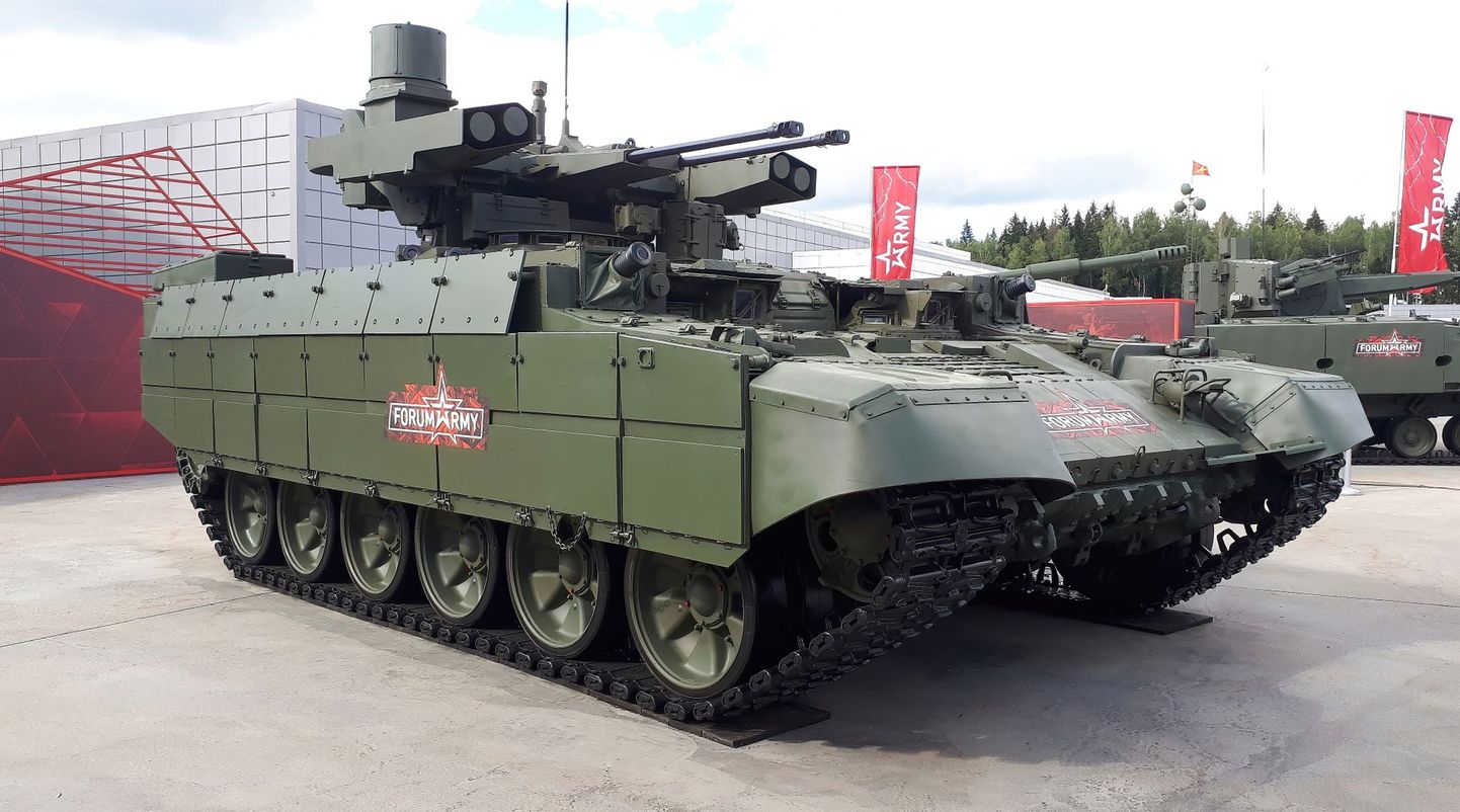 Selline näeb välja tanke toetav lahingumasin hüüdnimega Terminaator 2. Haruldane soomuk sai eile Kreminna lähedal tabamuse.