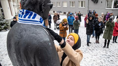 ФОТО И ВИДЕО ⟩ В старом городе отметили День независимости Финляндии