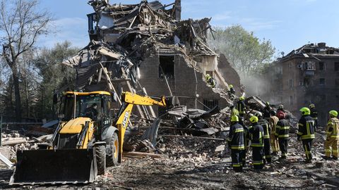 Sestdienas naktī Krievija uzbrukusi Ukrainai ar 47 raķetēm un 619 droniem