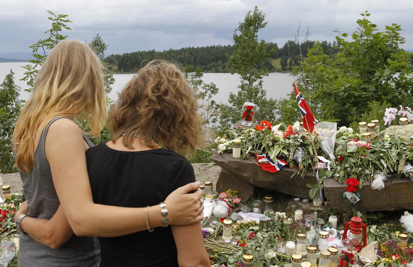 Utøya veresaunast ellujäänutel on koolis probleeme