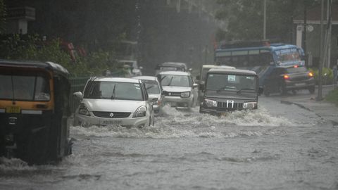 Riiat ähvardab suur üleujutus, inimesi valmistatakse evakueeruma